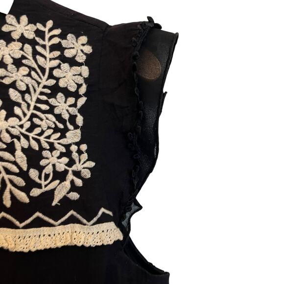 THML Embroidered Flutter Sleeve Mini Shift Dress Black Cream Boho Lace Trim S - Picture 5 of 10
